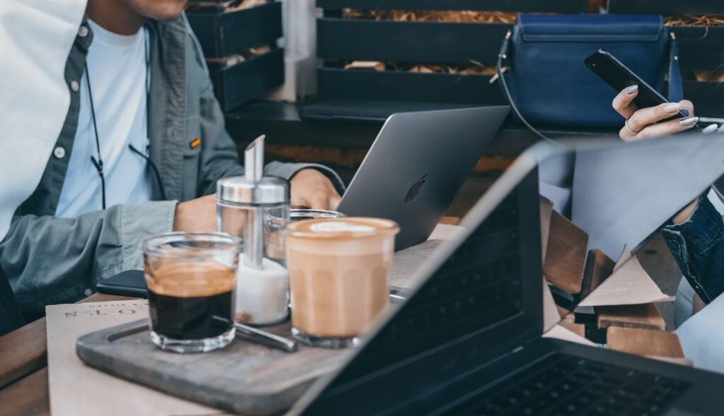 Boost de productiviteit en het moreel op kantoor met koffie!